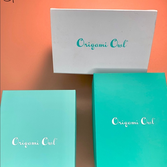 Origami Owl Signature Silver Locket WATCH Crystals Black Croc Leather Stainless - Picture 11 of 13